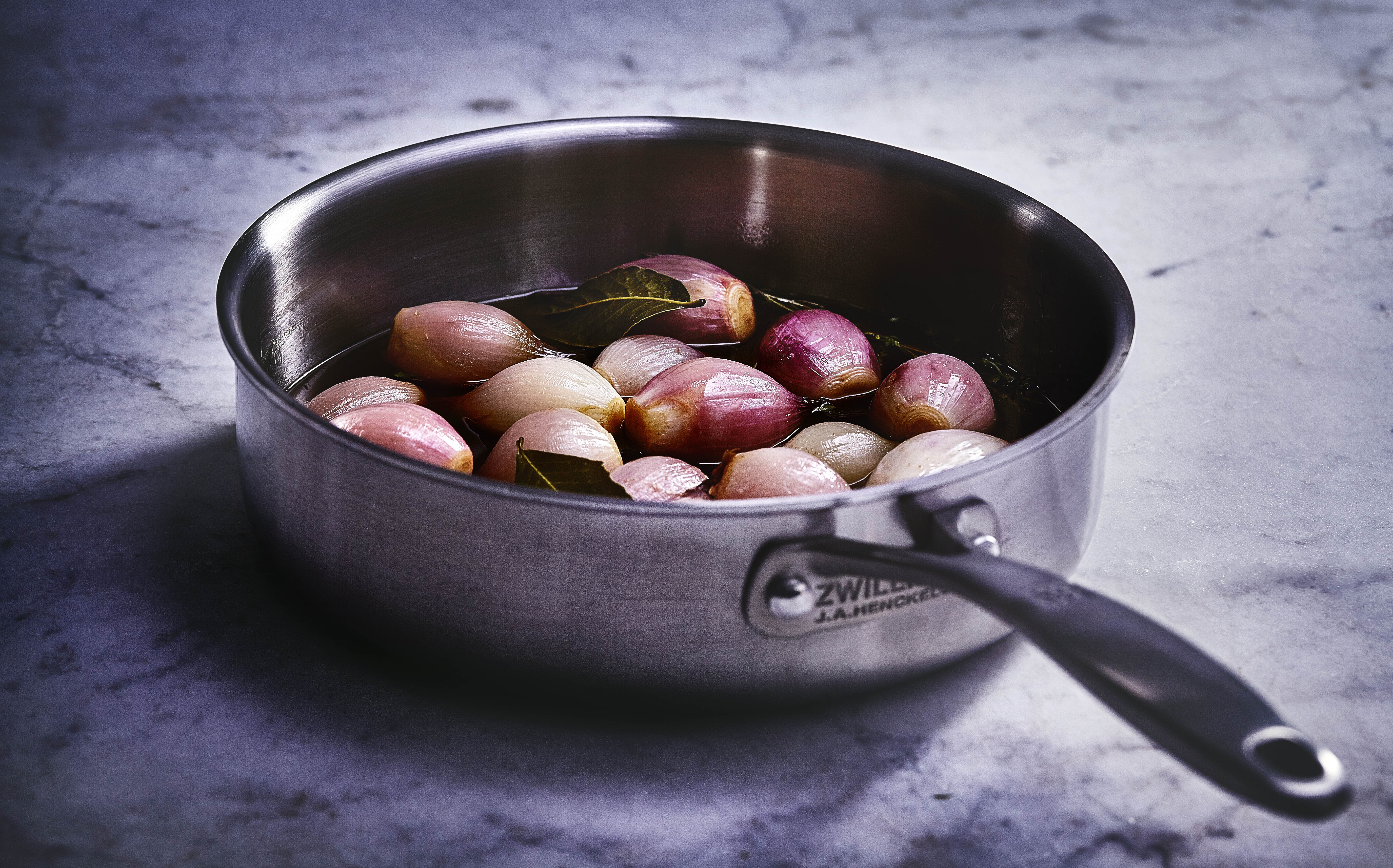 5 Reasons To Include Tasty Shallots In Your Diet
